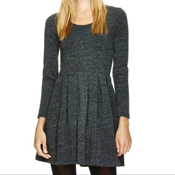 SOLD-Aritzia Talula Lambeth dress - Picture 1 of 6